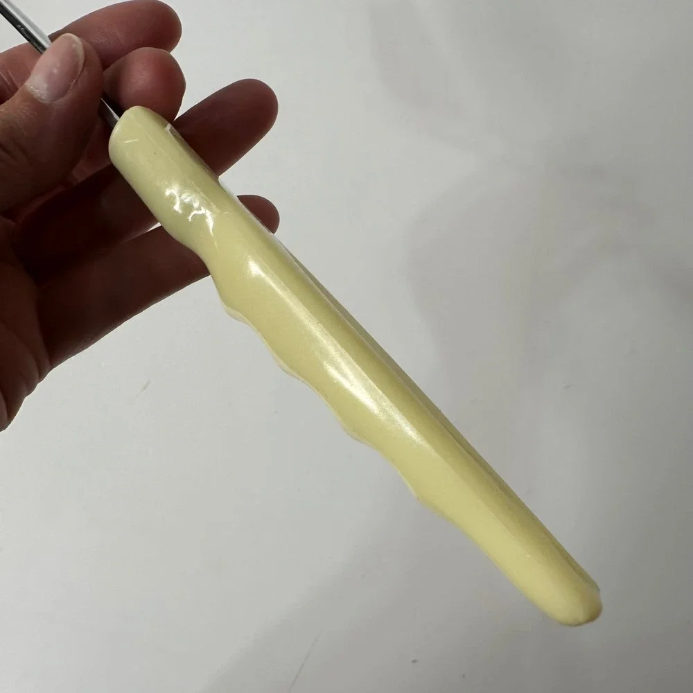 Vintage Plastic Slotted‎ Serving Spoon Cream Yellow Korea Hanging Hole 11